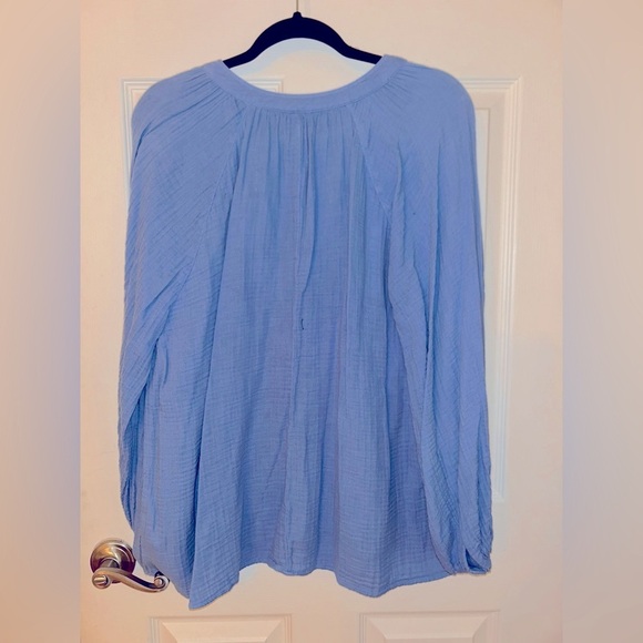 H&M Blue Long Sleeve V-Neck Top XL - Picture 2 of 3